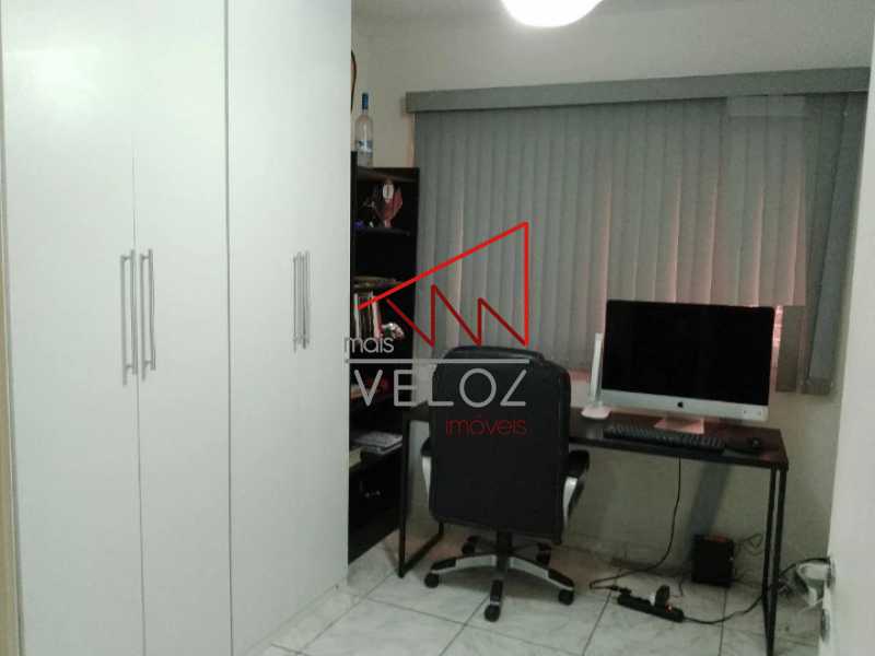 Apartamento à venda com 2 quartos, 62m² - Foto 10