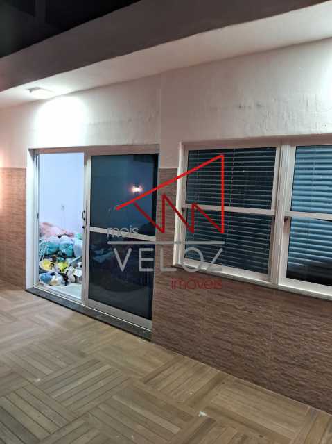 Apartamento à venda com 2 quartos, 128m² - Foto 11