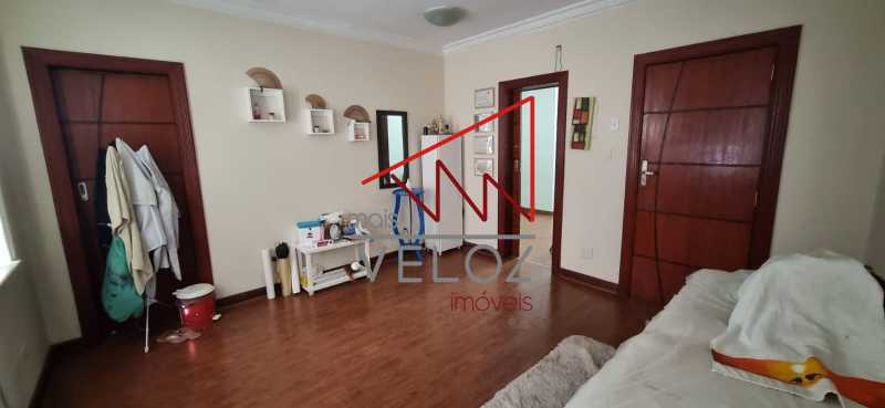 Apartamento à venda com 2 quartos, 80m² - Foto 7