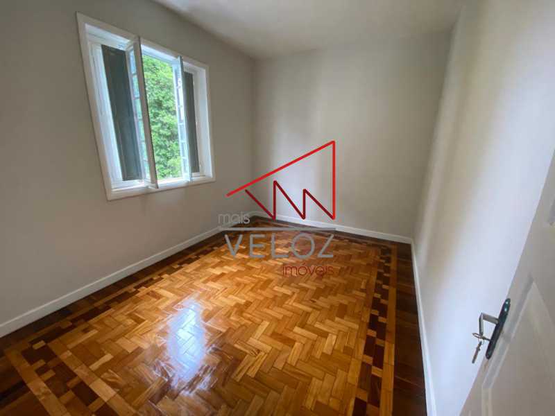 Apartamento à venda com 2 quartos, 53m² - Foto 3