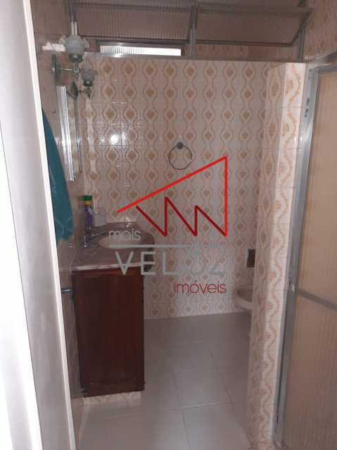 Apartamento à venda com 3 quartos, 177m² - Foto 3