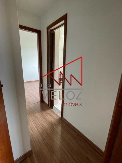 Apartamento à venda com 2 quartos, 70m² - Foto 5