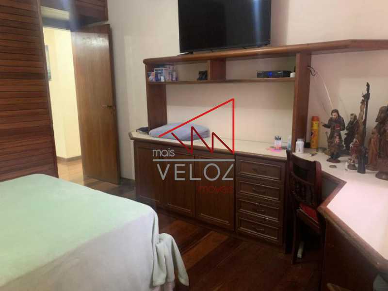 Apartamento à venda com 3 quartos, 203m² - Foto 13