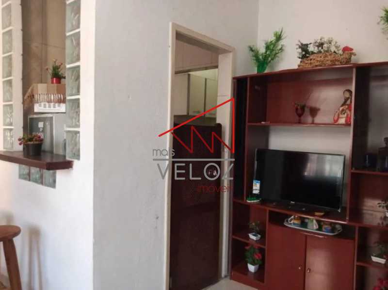 Apartamento à venda com 1 quarto, 45m² - Foto 5