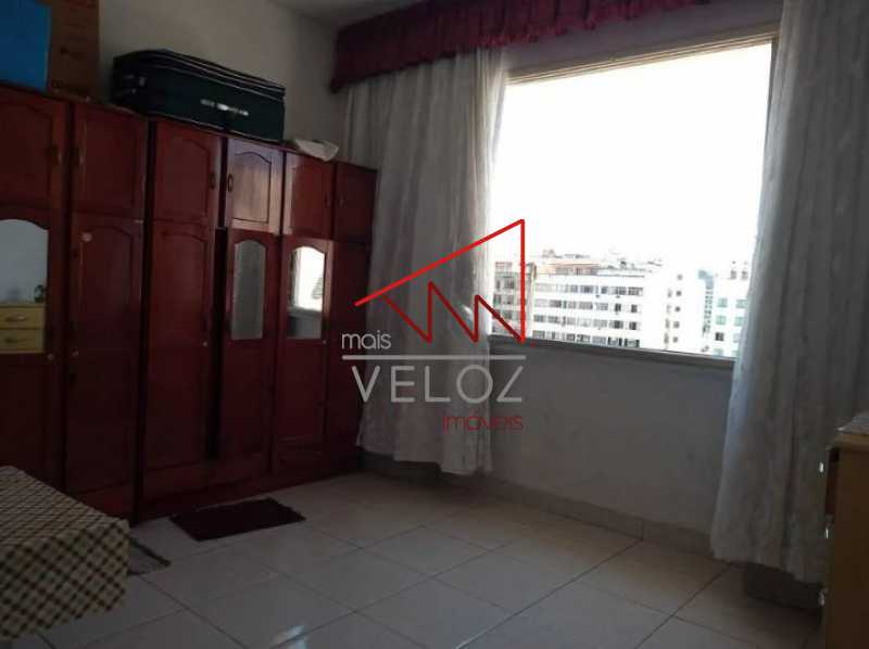 Apartamento à venda com 1 quarto, 45m² - Foto 18