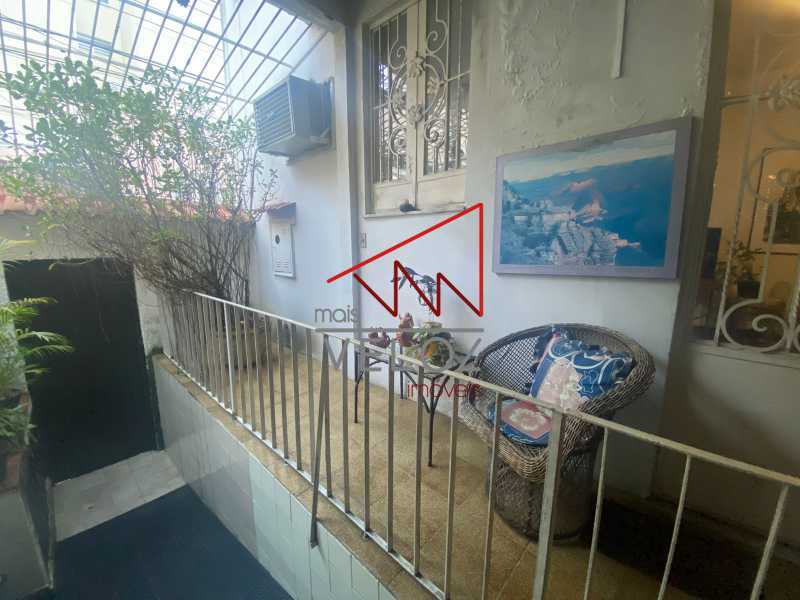 Casa à venda com 3 quartos, 150m² - Foto 4