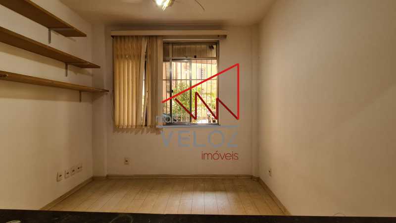 Apartamento, 1 quarto, 33 m² - Foto 2