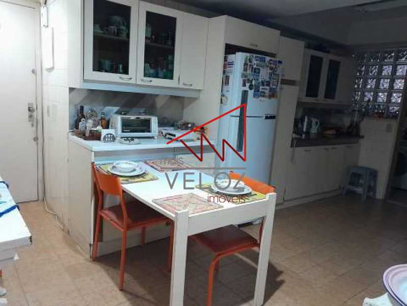 Apartamento à venda com 4 quartos, 195m² - Foto 15