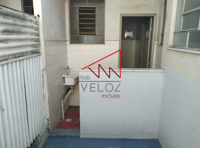 Apartamento à venda com 2 quartos, 68m² - Foto 20