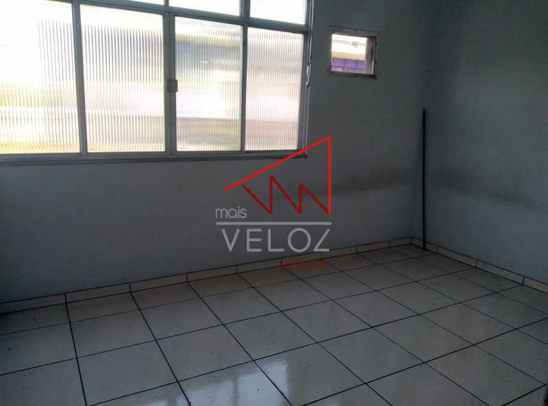 Apartamento à venda com 2 quartos, 68m² - Foto 9