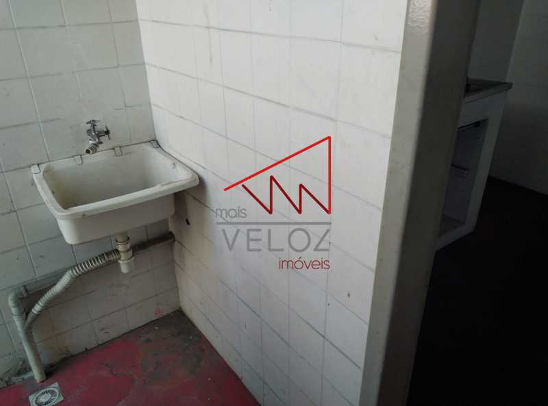 Apartamento à venda com 2 quartos, 68m² - Foto 21