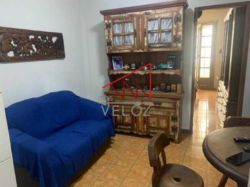 Apartamento à venda com 1 quarto, 46m² - Foto 1