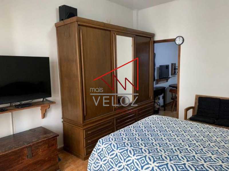 Apartamento à venda com 1 quarto, 46m² - Foto 12