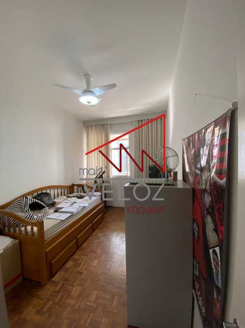 Apartamento à venda com 3 quartos, 124m² - Foto 9