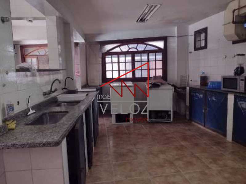 Casa à venda com 24 quartos, 1749m² - Foto 11