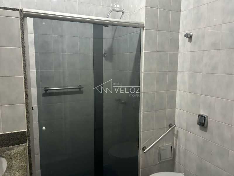 Apartamento à venda com 2 quartos, 72m² - Foto 12