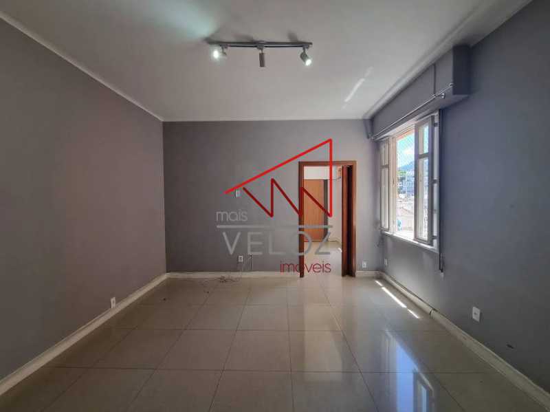 Apartamento à venda com 1 quarto, 48m² - Foto 5