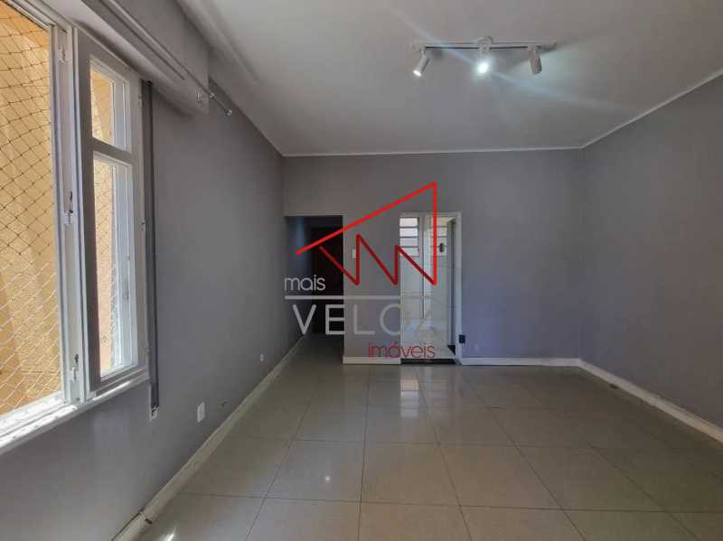 Apartamento à venda com 1 quarto, 48m² - Foto 4