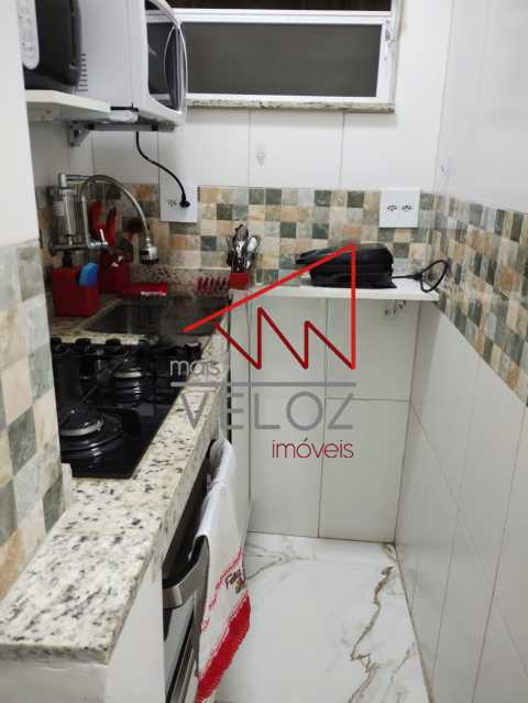 Apartamento à venda com 1 quarto, 38m² - Foto 8