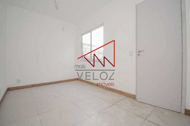 Apartamento à venda com 2 quartos, 41m² - Foto 4