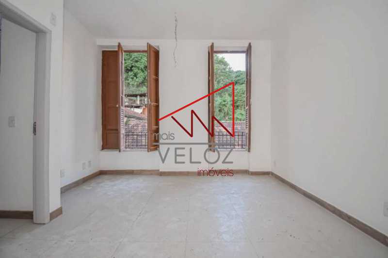 Apartamento à venda com 2 quartos, 41m² - Foto 2