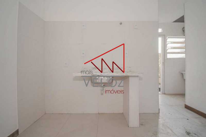 Apartamento à venda com 2 quartos, 41m² - Foto 15