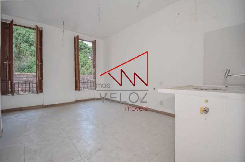 Apartamento à venda com 2 quartos, 41m² - Foto 18