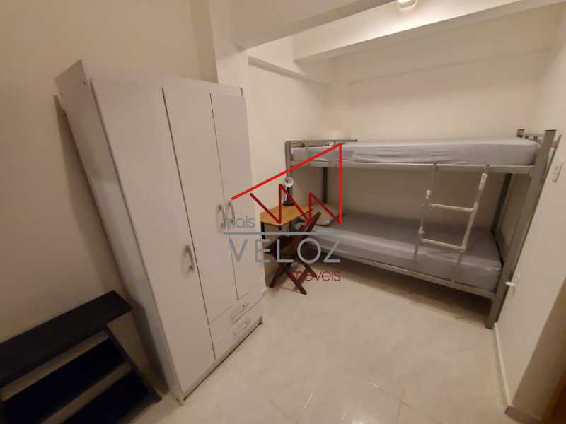 Casa de Vila à venda com 7 quartos, 200m² - Foto 10