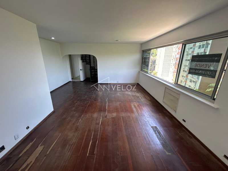 Cobertura à venda com 4 quartos, 270m² - Foto 10