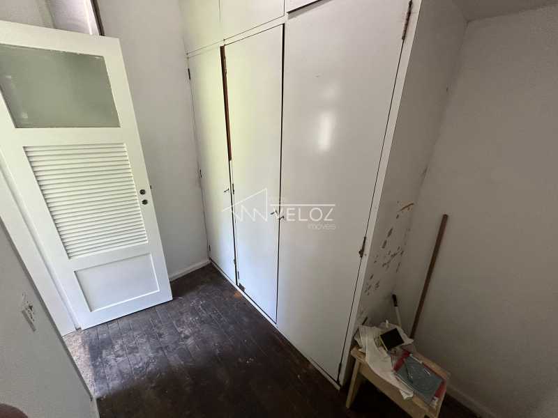 Cobertura à venda com 4 quartos, 270m² - Foto 40