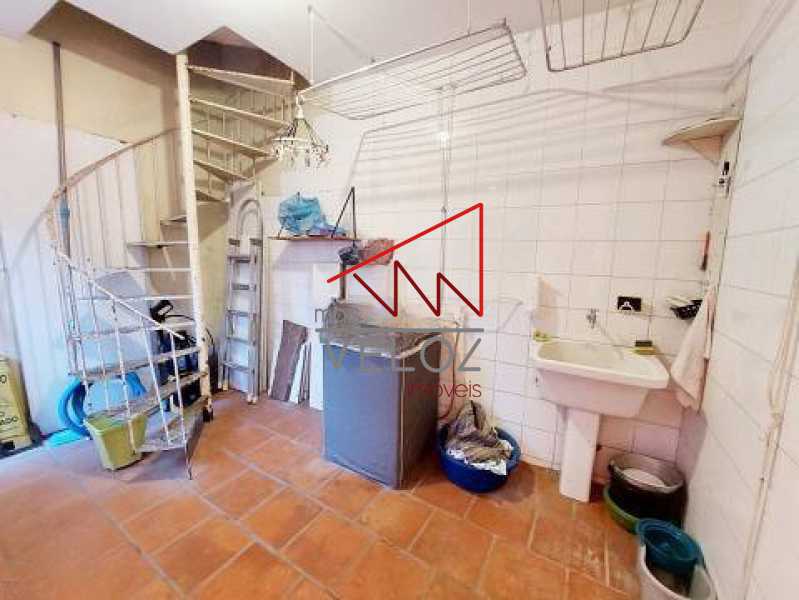 Casa de Condomínio à venda com 4 quartos, 470m² - Foto 18