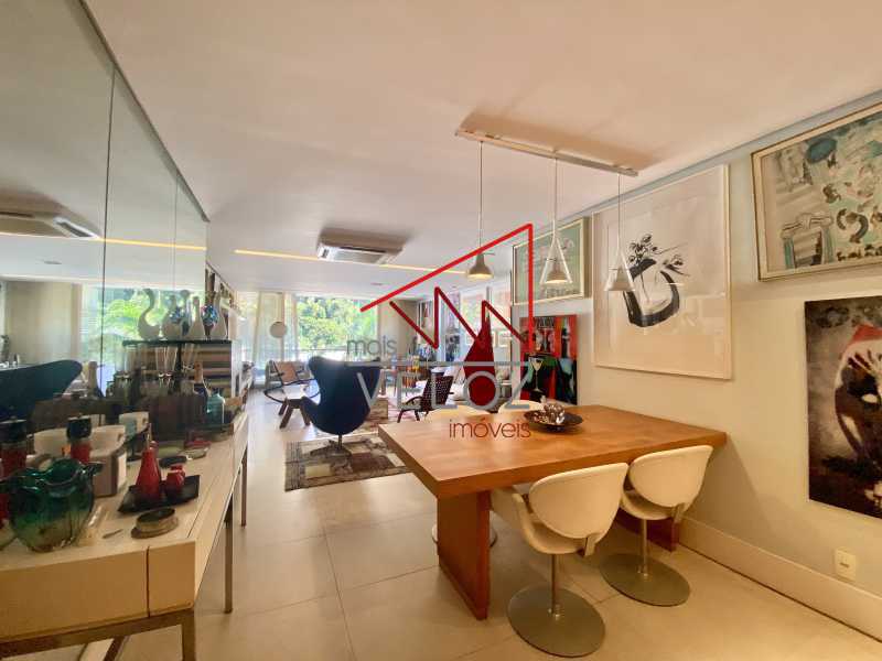 Apartamento à venda com 3 quartos, 163m² - Foto 11