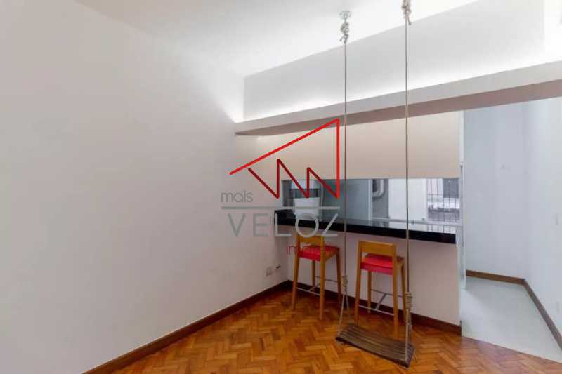 Apartamento à venda com 1 quarto, 56m² - Foto 2