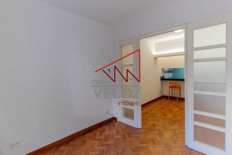 Apartamento à venda com 1 quarto, 56m² - Foto 9