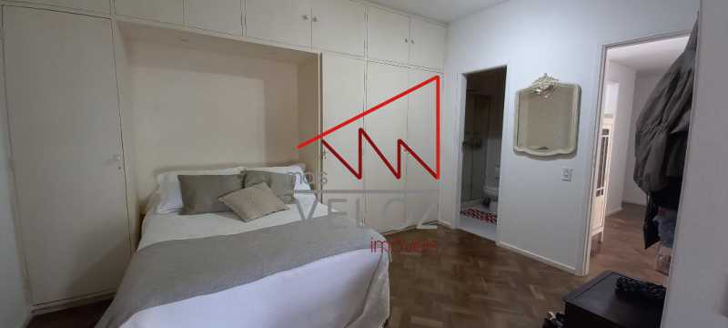 Apartamento à venda com 3 quartos, 138m² - Foto 7