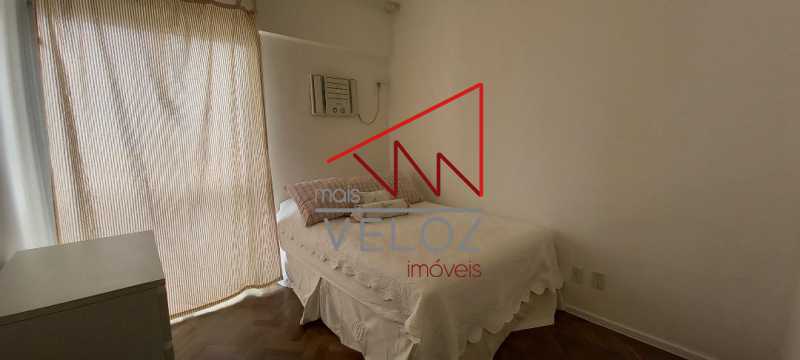 Apartamento à venda com 3 quartos, 138m² - Foto 11