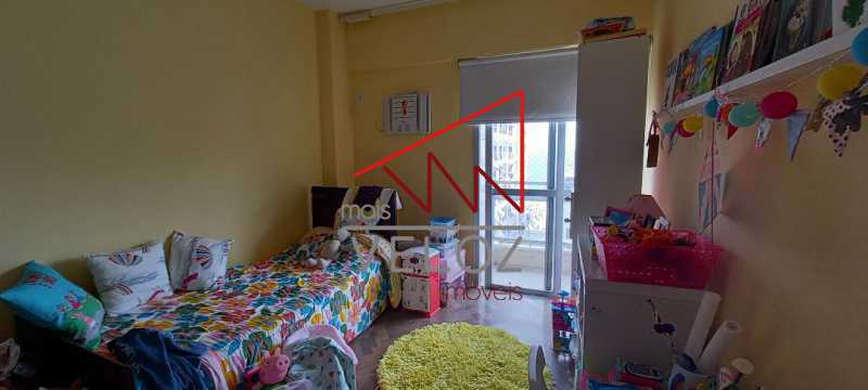 Apartamento à venda com 3 quartos, 138m² - Foto 12