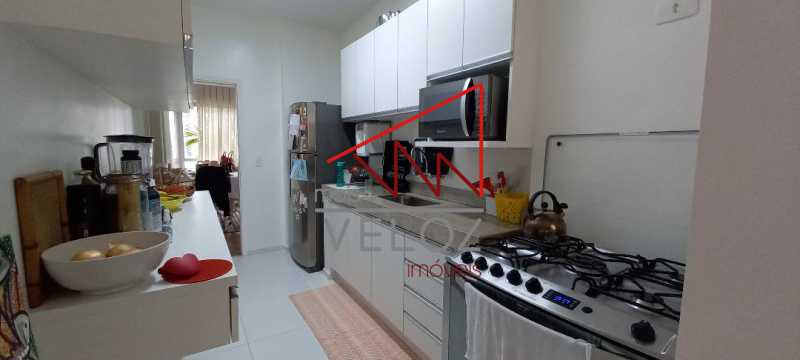 Apartamento à venda com 3 quartos, 138m² - Foto 18