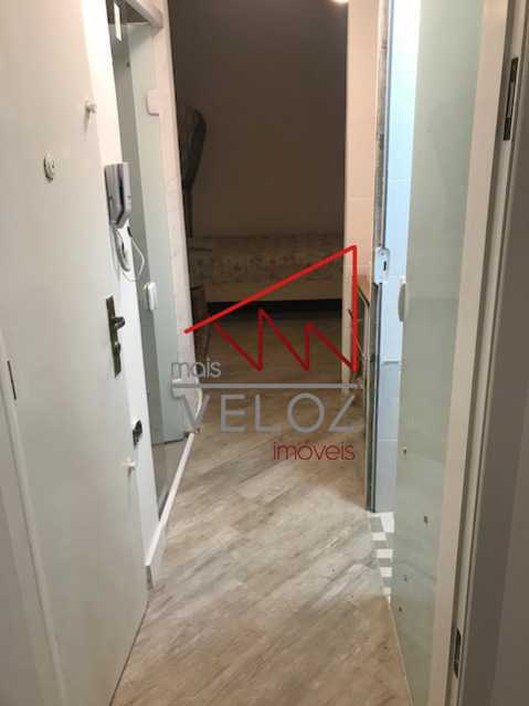 Apartamento à venda com 1 quarto, 40m² - Foto 26