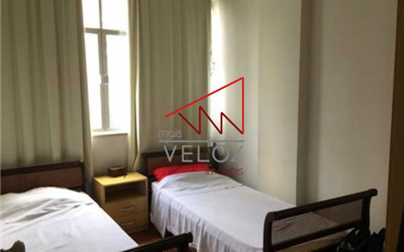 Apartamento à venda com 3 quartos, 77m² - Foto 2