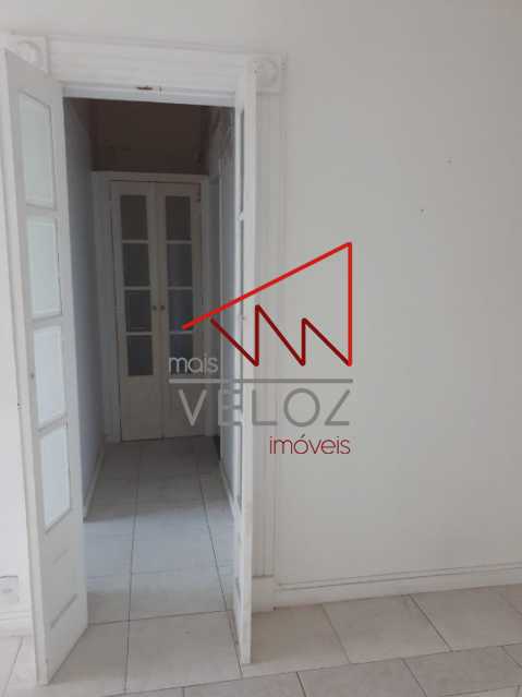 Apartamento à venda com 1 quarto, 79m² - Foto 20