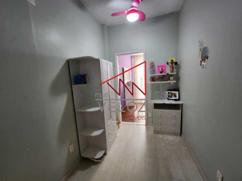 Apartamento à venda com 4 quartos, 200m² - Foto 20