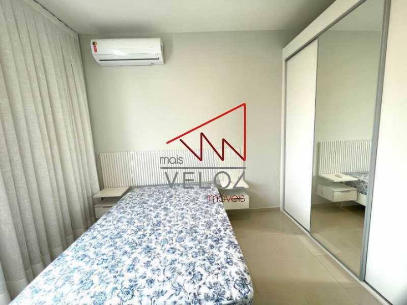 Apartamento à venda com 2 quartos, 84m² - Foto 11