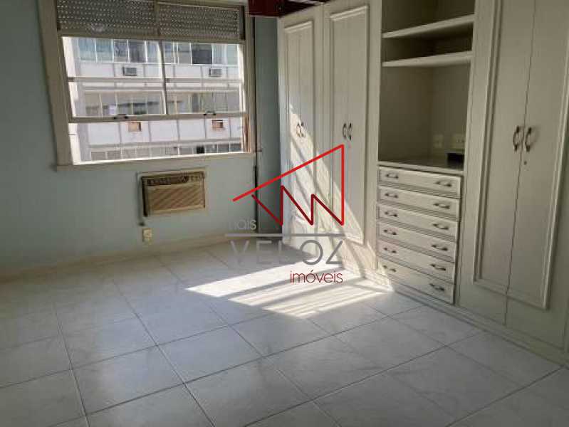 Apartamento à venda com 3 quartos, 179m² - Foto 12