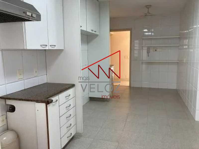 Apartamento à venda com 3 quartos, 179m² - Foto 19