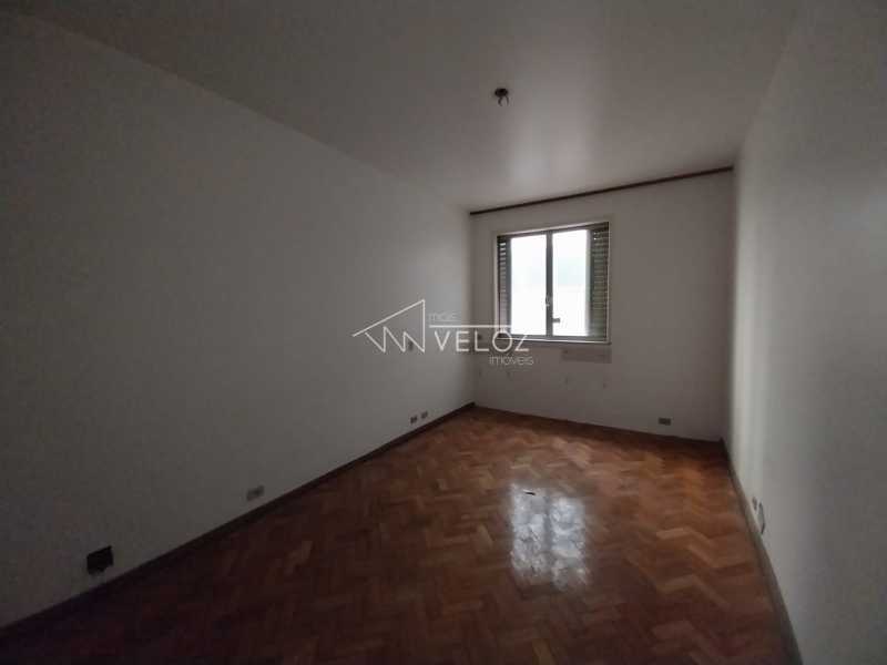 Apartamento à venda com 4 quartos, 290m² - Foto 21