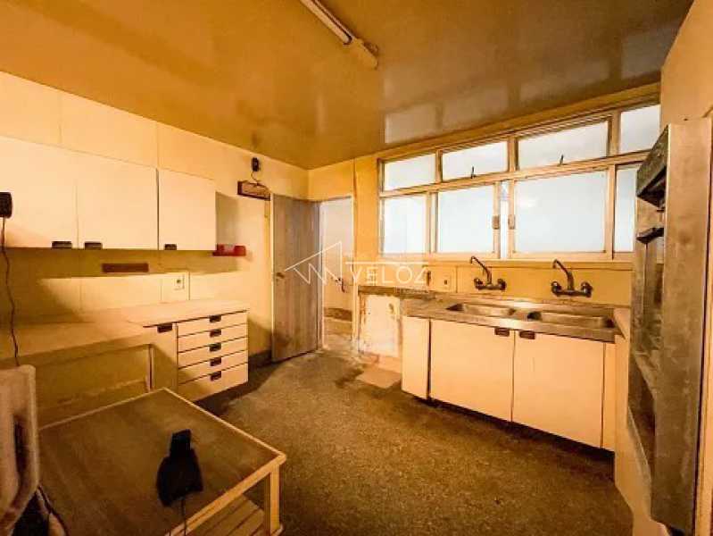 Apartamento à venda com 4 quartos, 290m² - Foto 26