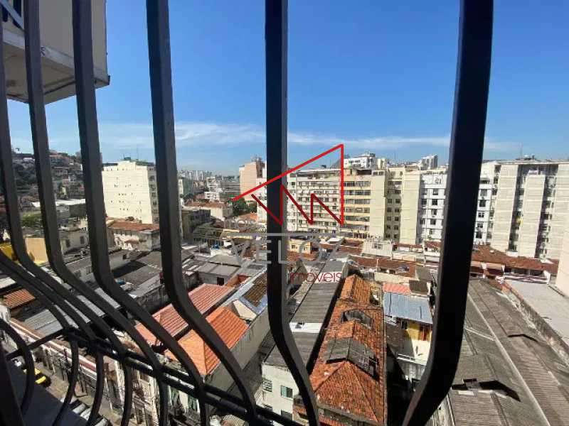 Apartamento à venda com 2 quartos, 70m² - Foto 12