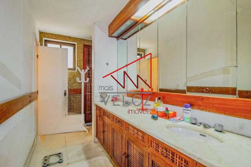 Apartamento à venda com 4 quartos, 264m² - Foto 18