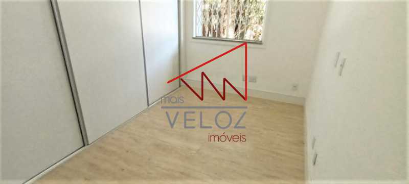 Apartamento à venda com 3 quartos, 82m² - Foto 9